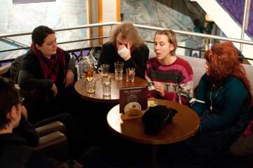 Neonhämärän välipeli 29.1.2012 
