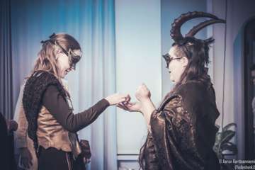 Winter Queen's Masquerade - AK-161