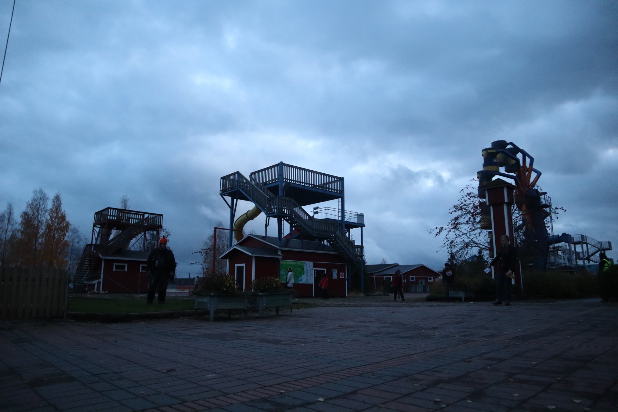 Z-0M - turvapaikka - KUVAAJA Pilar Rautiainen - 4