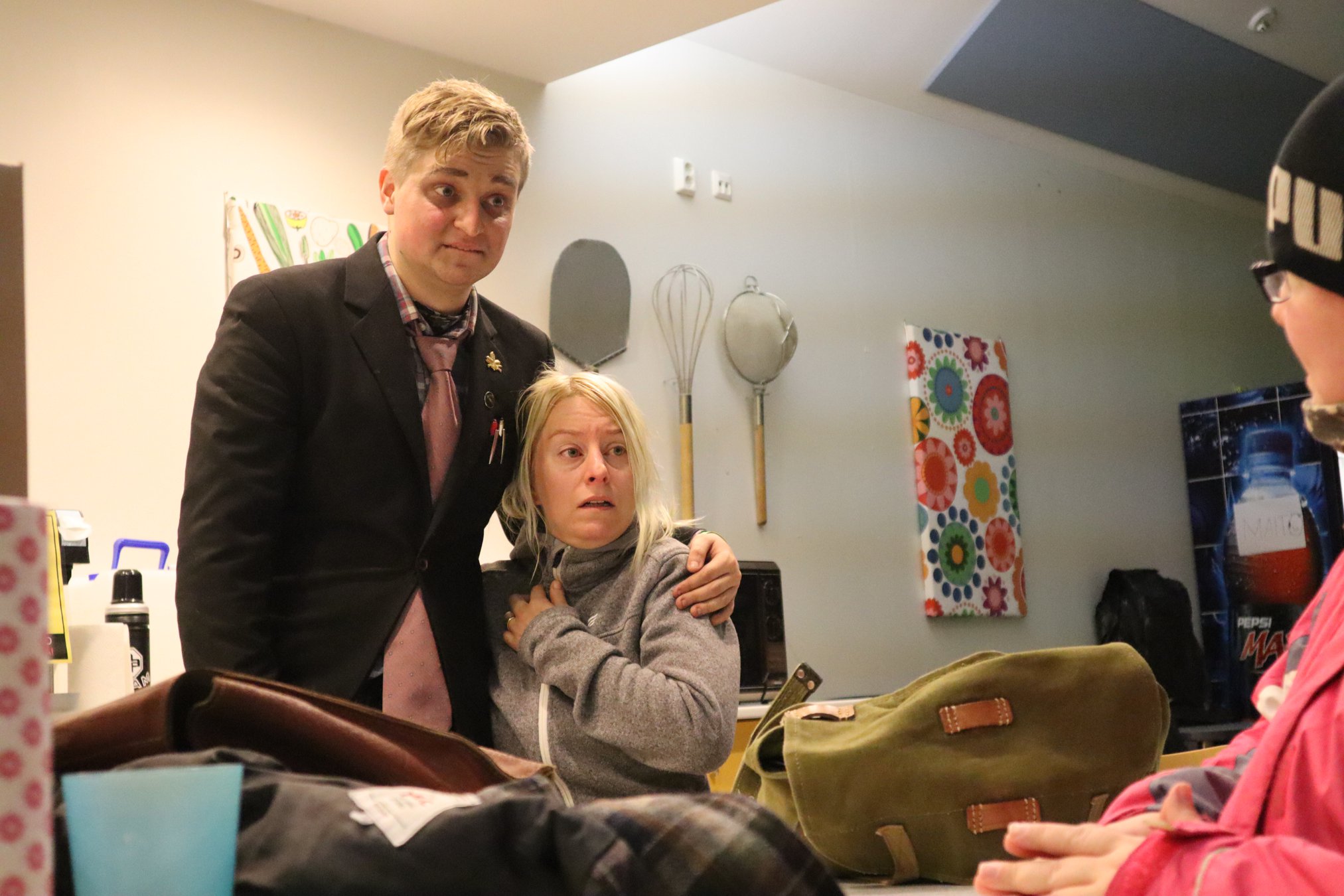 Z-0M - turvapaikka - KUVAAJA Pilar Rautiainen. - 102