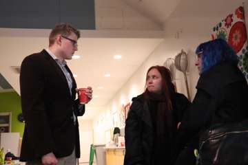 Z-0M - turvapaikka - KUVAAJA Pilar Rautiainen. - 138