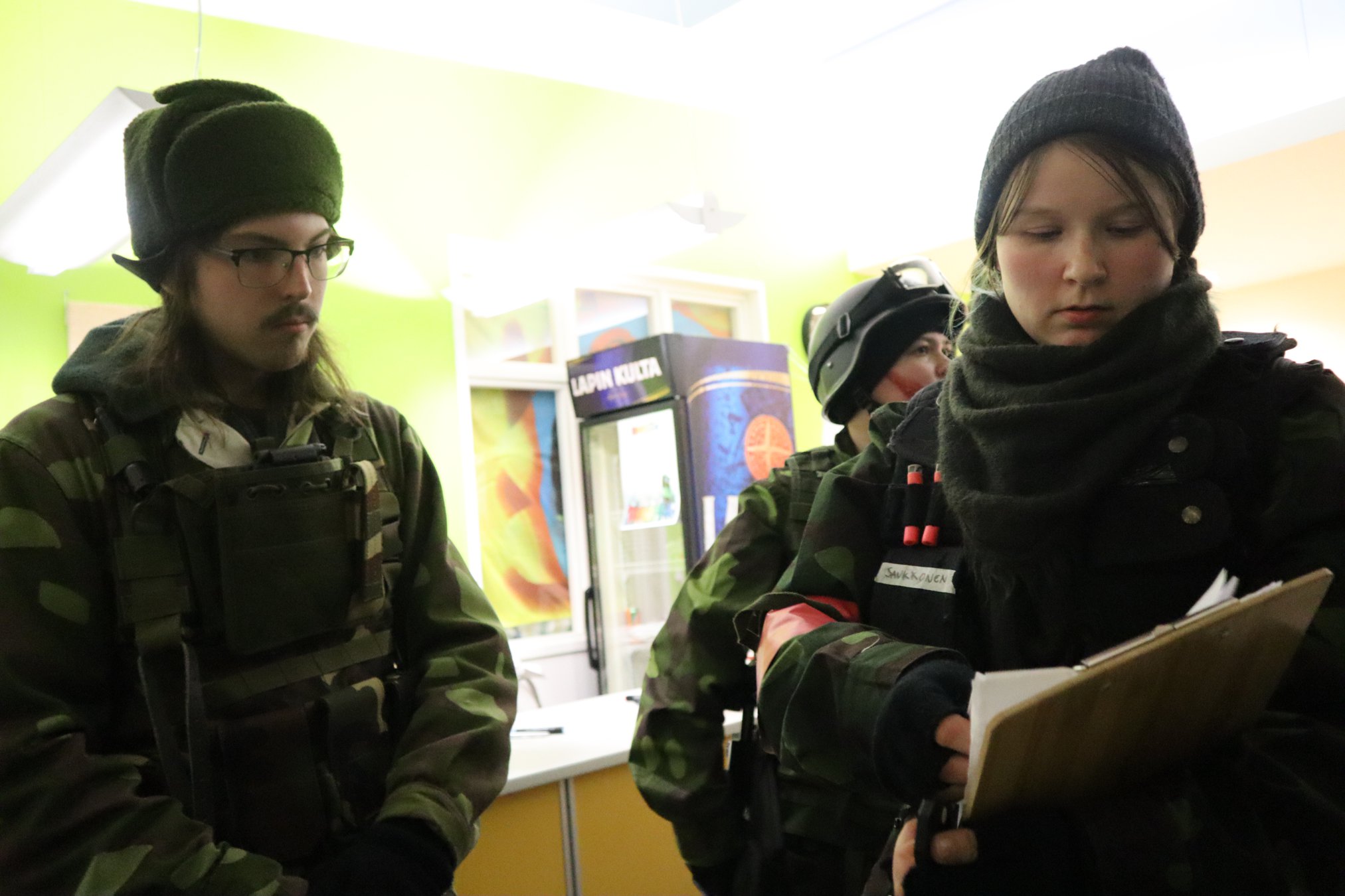 Z-0M - turvapaikka - KUVAAJA Pilar Rautiainen. - 81